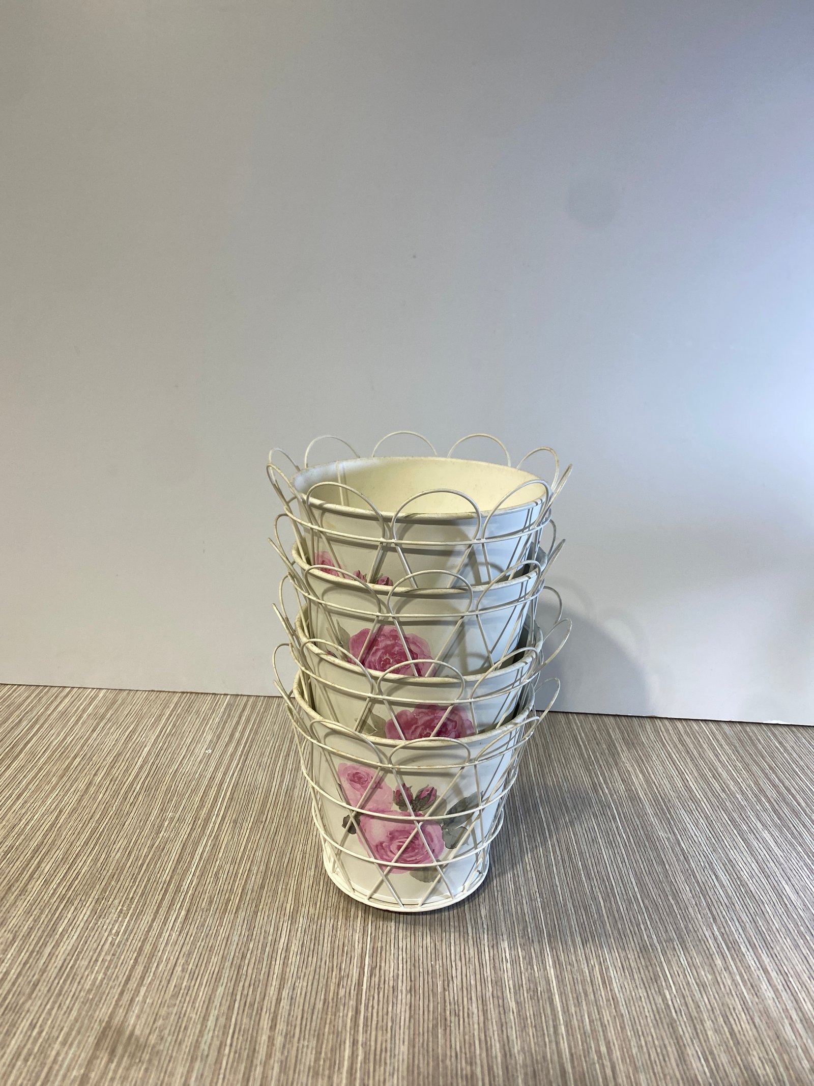 Matero Crema Con Dibujo De Rosas Enrejado Pequeño