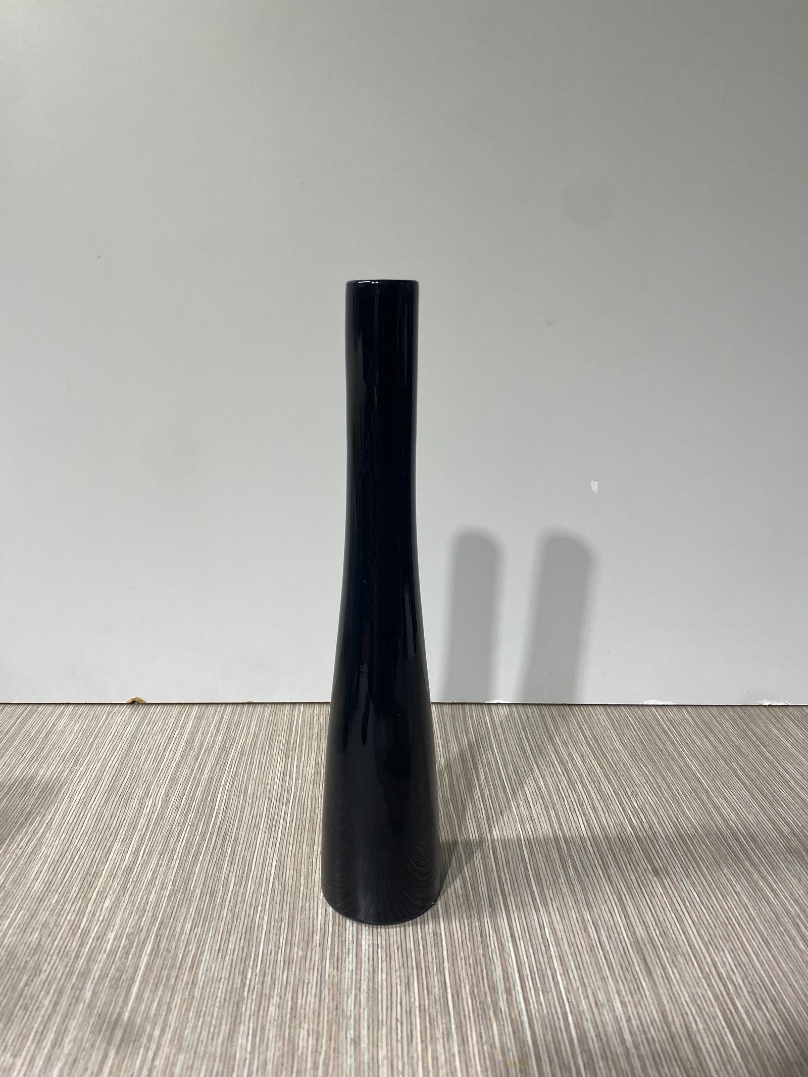 Jarron Negro Ceramica Alto Delgado Brillante