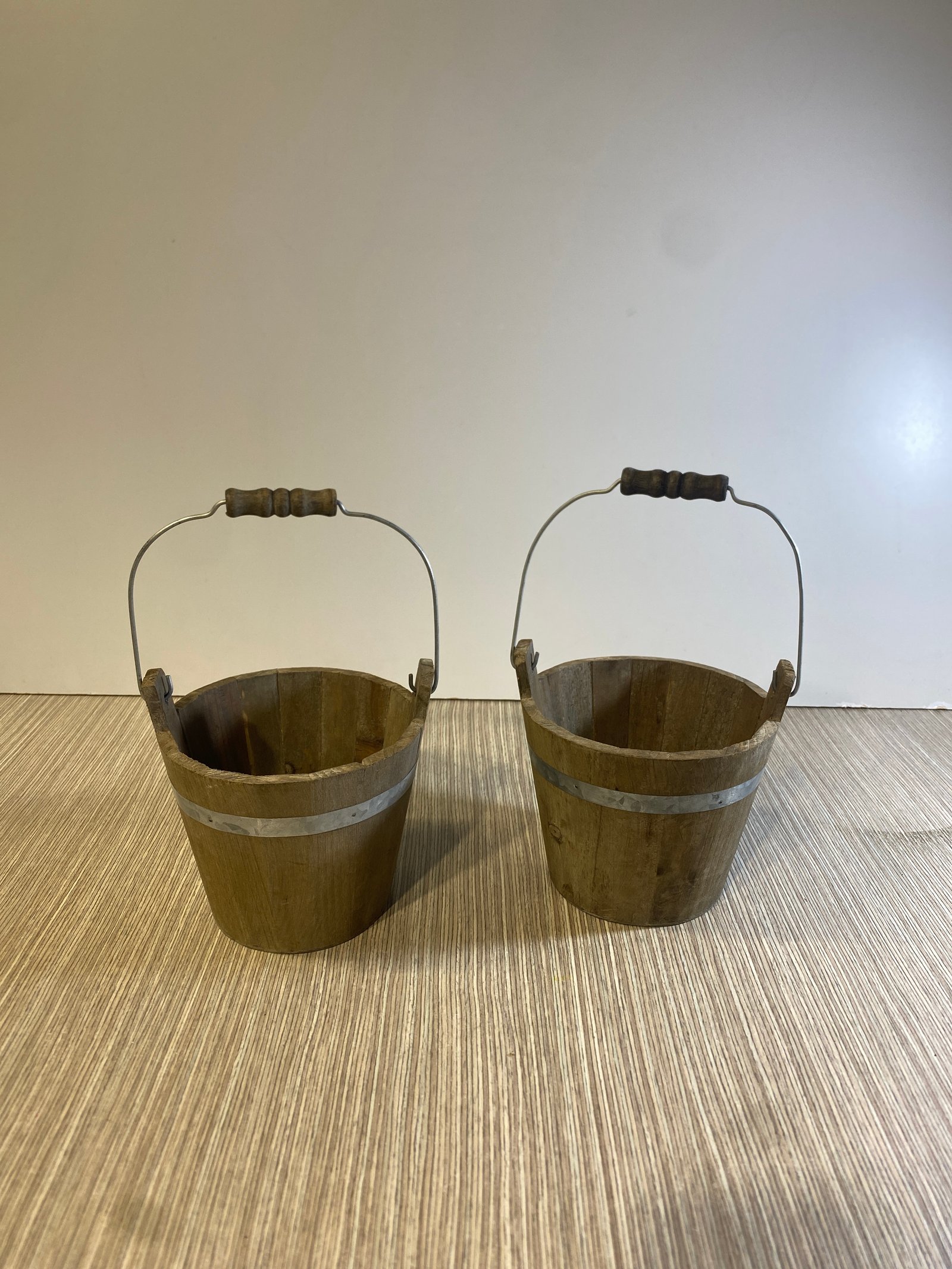 Matero Madera Gris Agarradera Metalica Con Madera