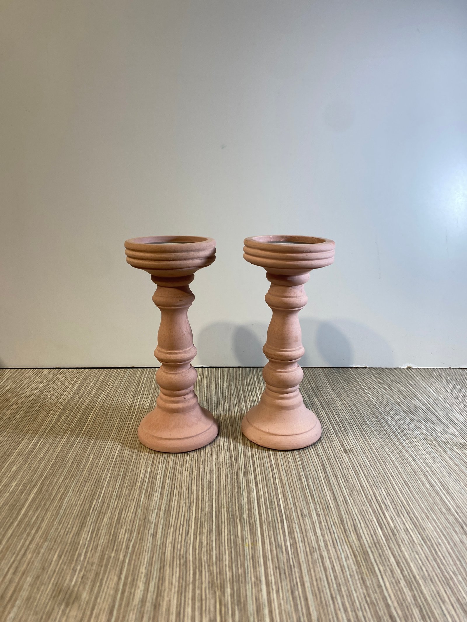 Candelabro rosado torno para velon