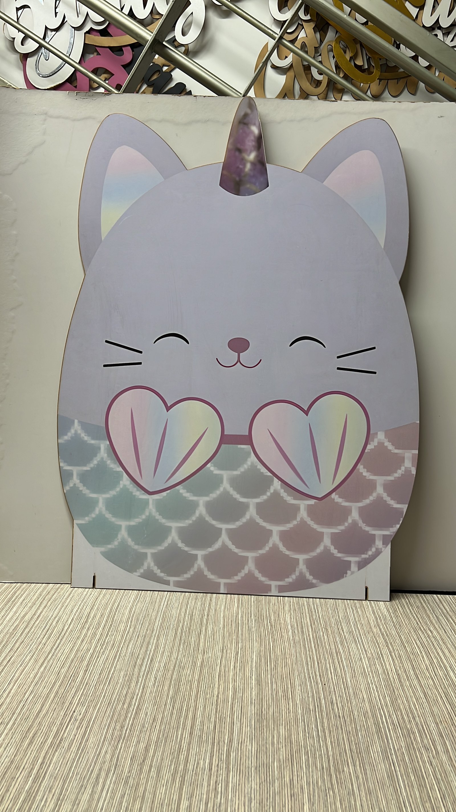 Sirenigaticornio Mdf (Squish Mallows) 80Cm