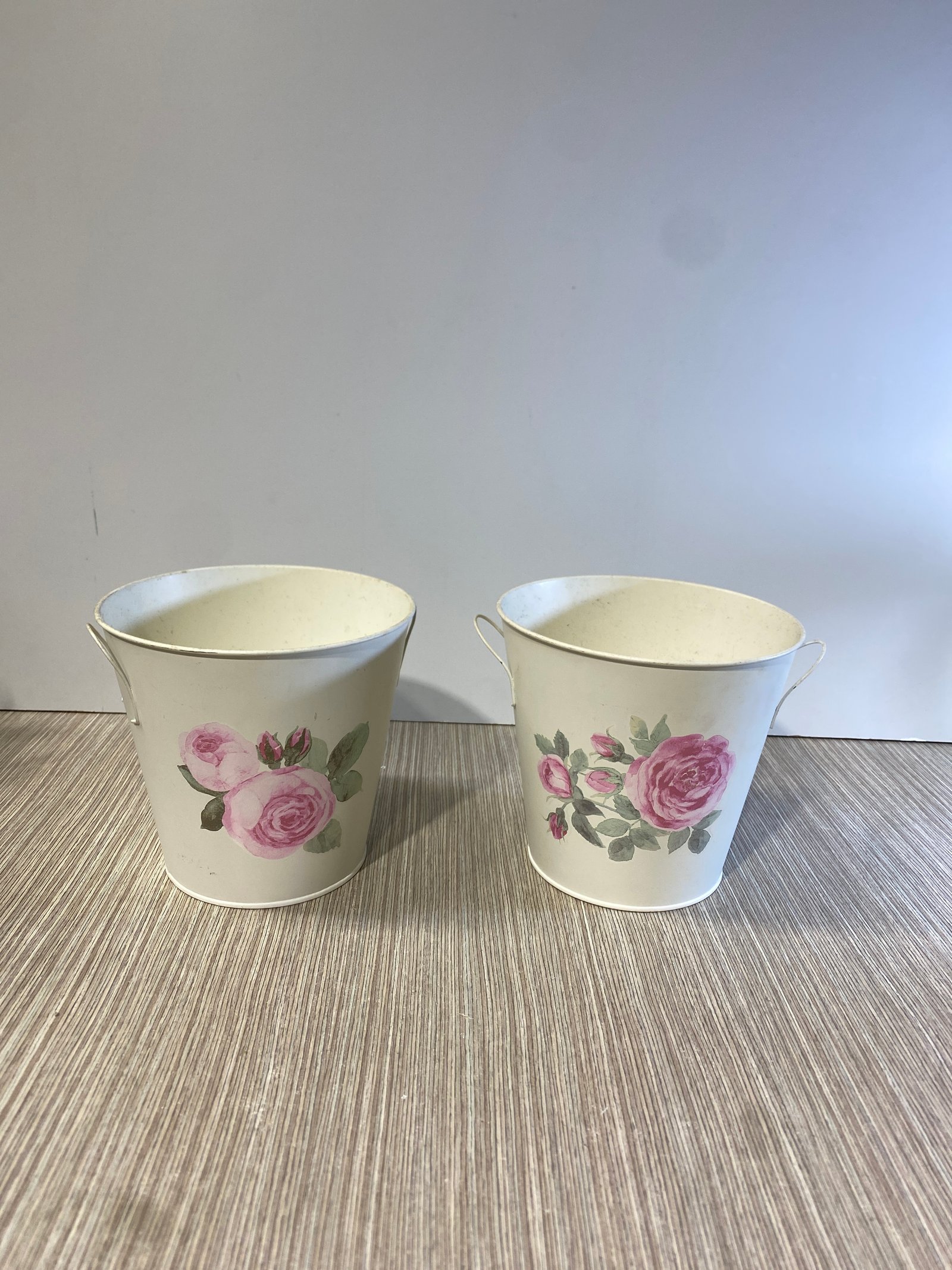Matero Crema Con Dibujo Rosa Grande