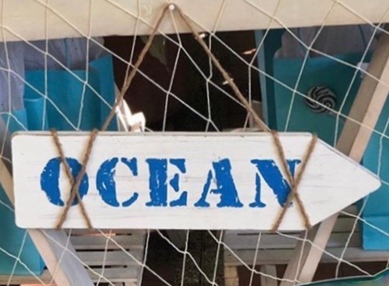 Letrero Madera Forma Flecha Ocean Para Colgar