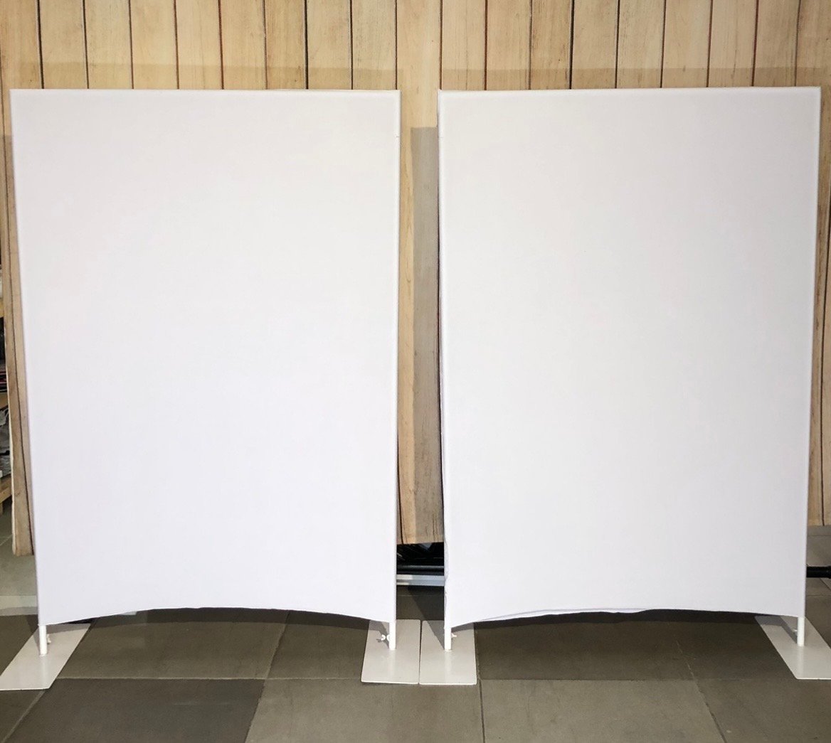 ESTRUCTURA BAJITA PUNTA RECTANGULAR MAS TELA BLANCA