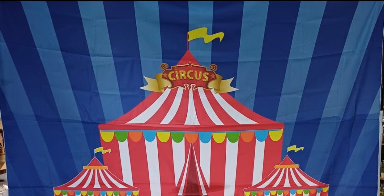 LONA CIRCO CARPA ROJA