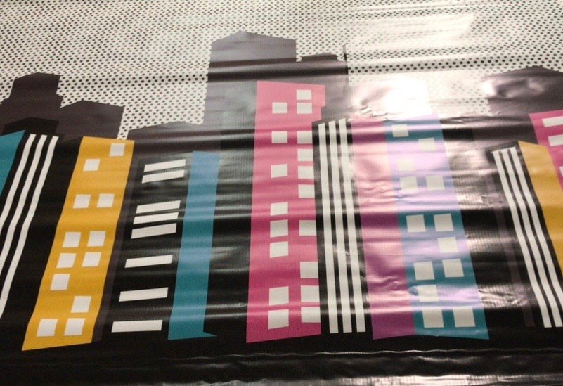 ESTRUCTURA AJUSTABLE MAS LONA EDIFICIOS