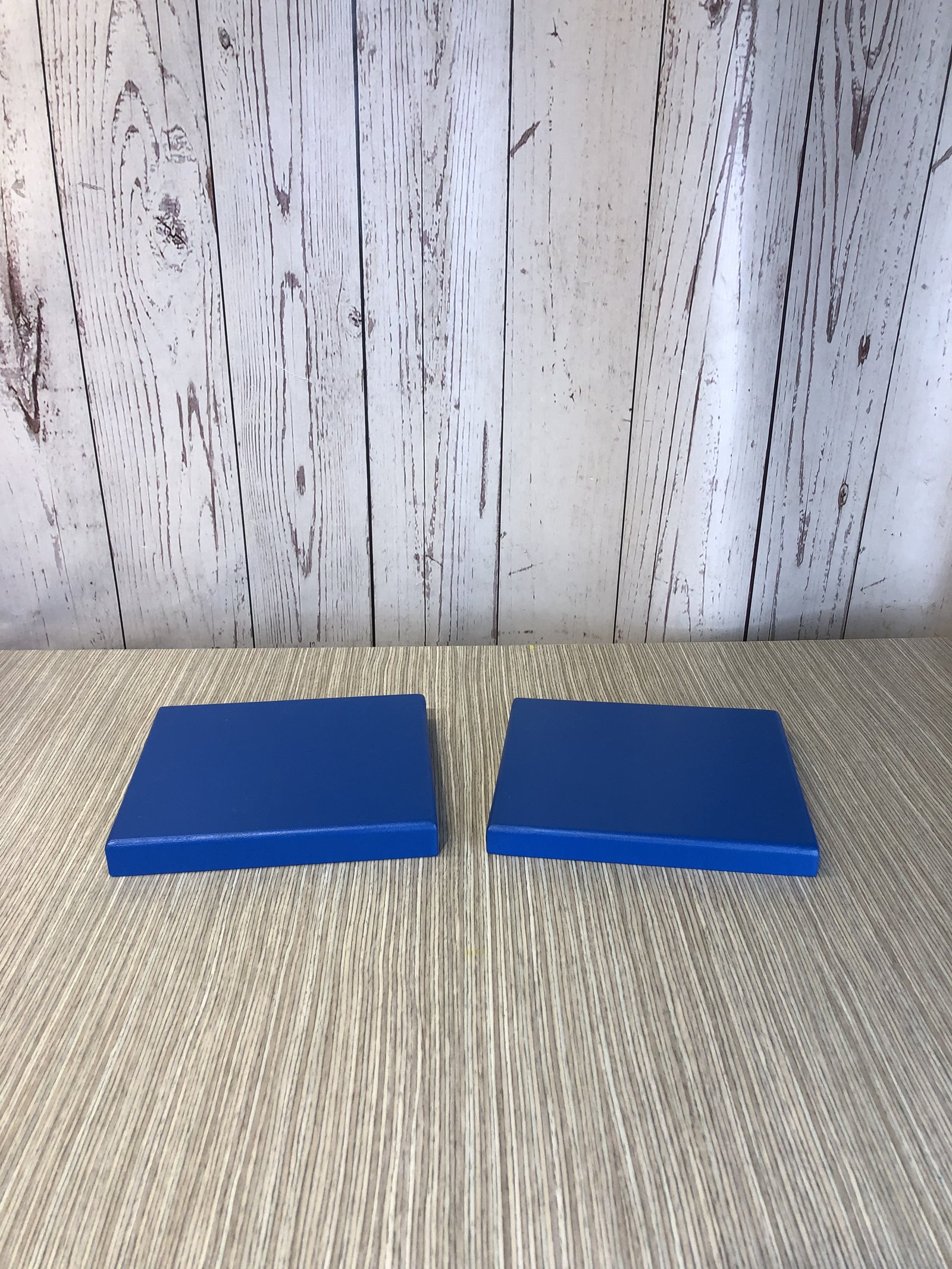 bandeja cuadrada madera azul oscuro