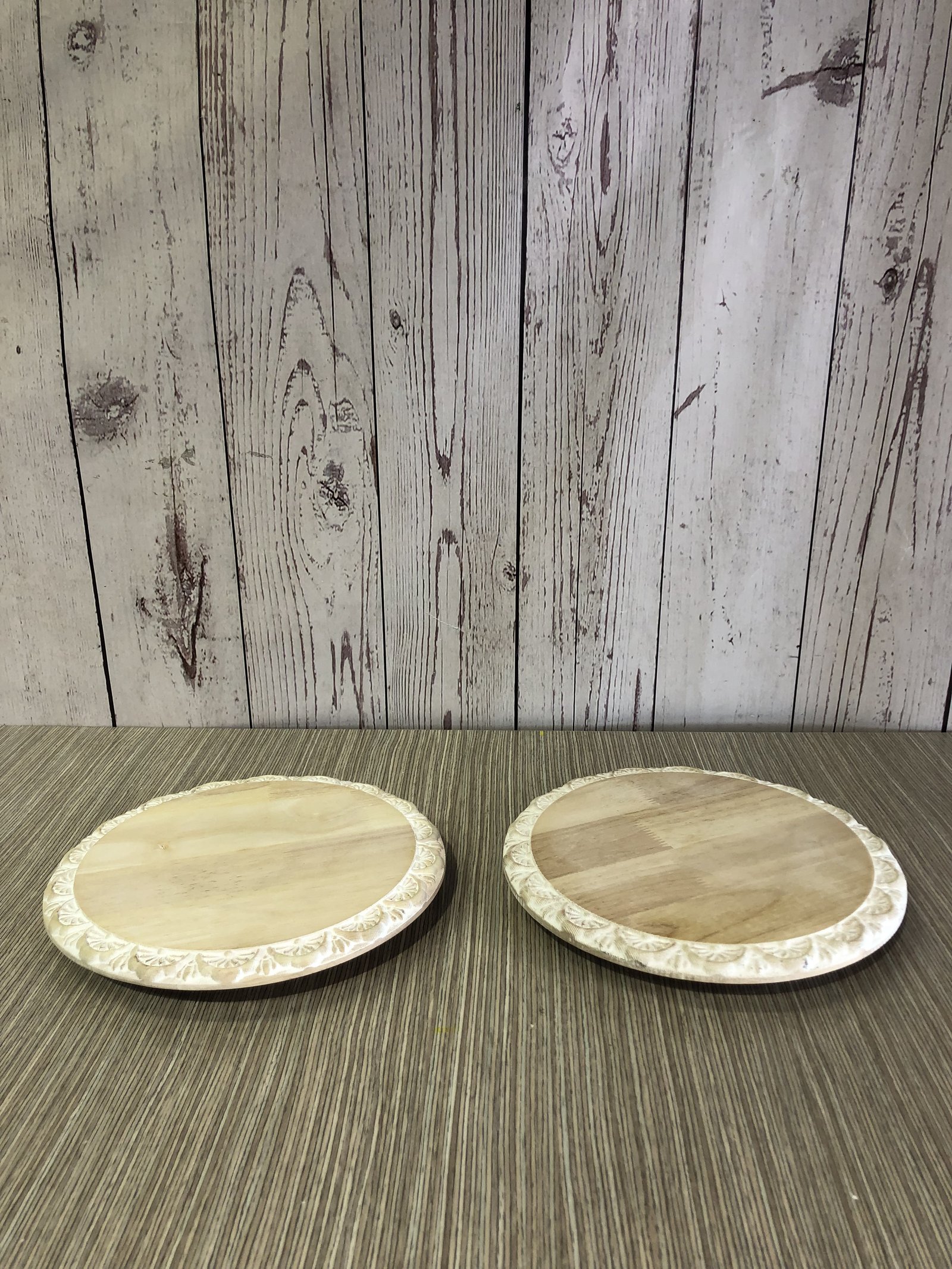 Bandeja Madera redonda Arabescos blancos pequeña