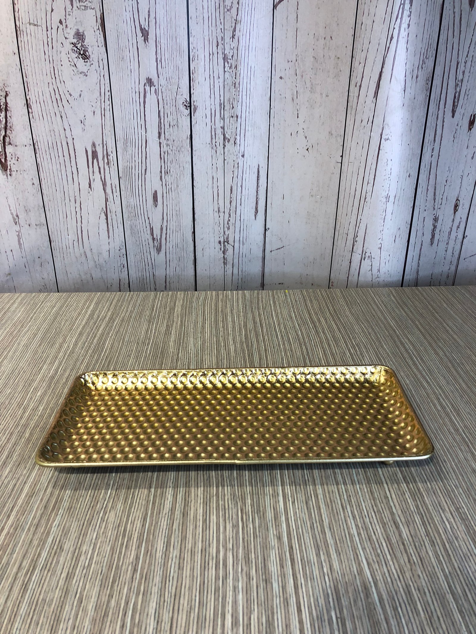 Bandeja metalica dorada rectangular pequeña