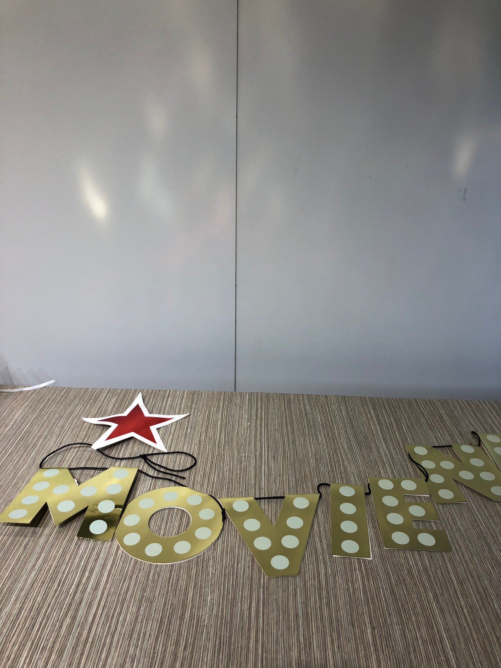 Banderin Cartulina Movie