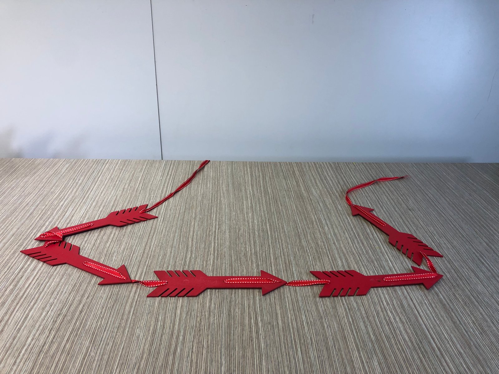 Banderin Flechas Rojo 1.80 Mt
