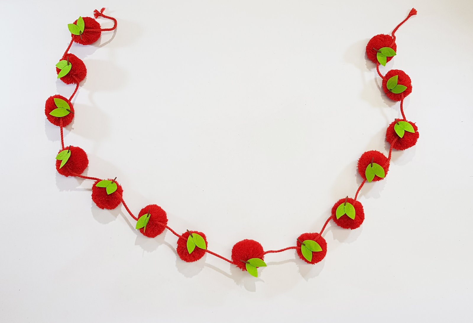 Banderin Manzanas Rojas