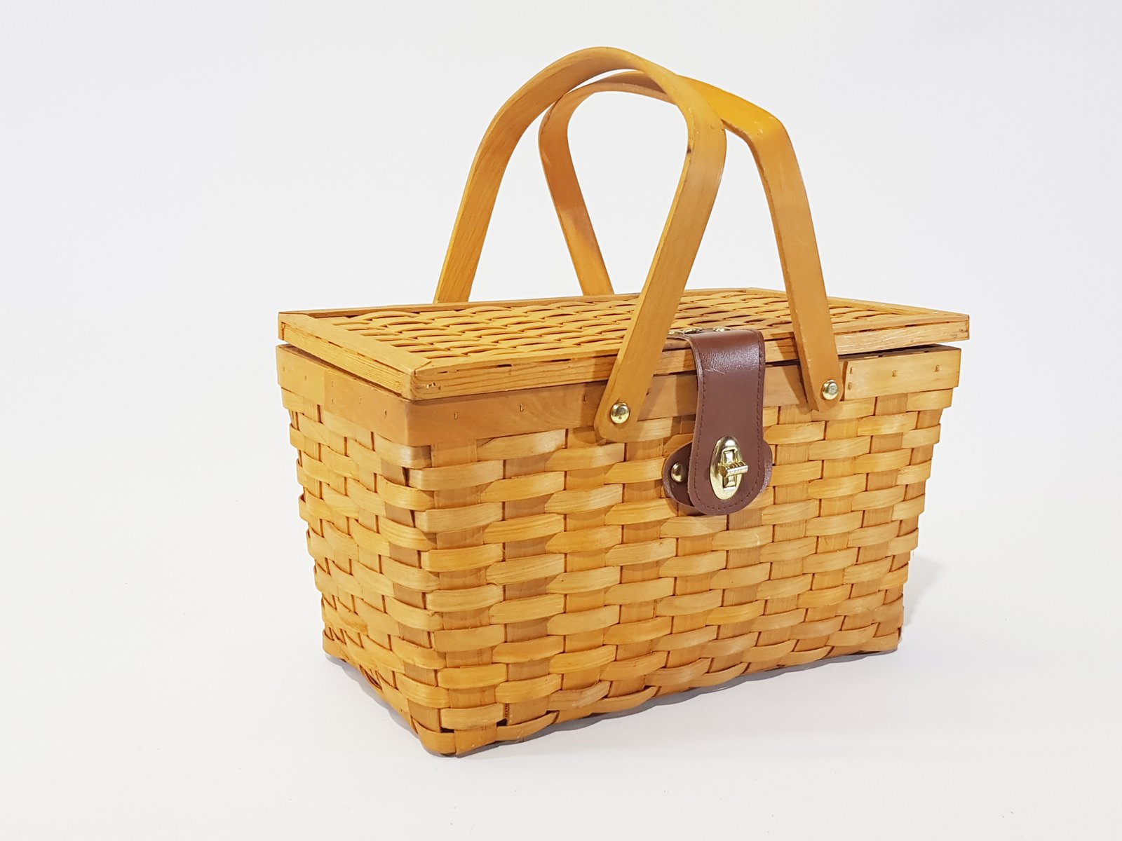 Canasta Picnic Con Tapa Cuero Forrada Mediana