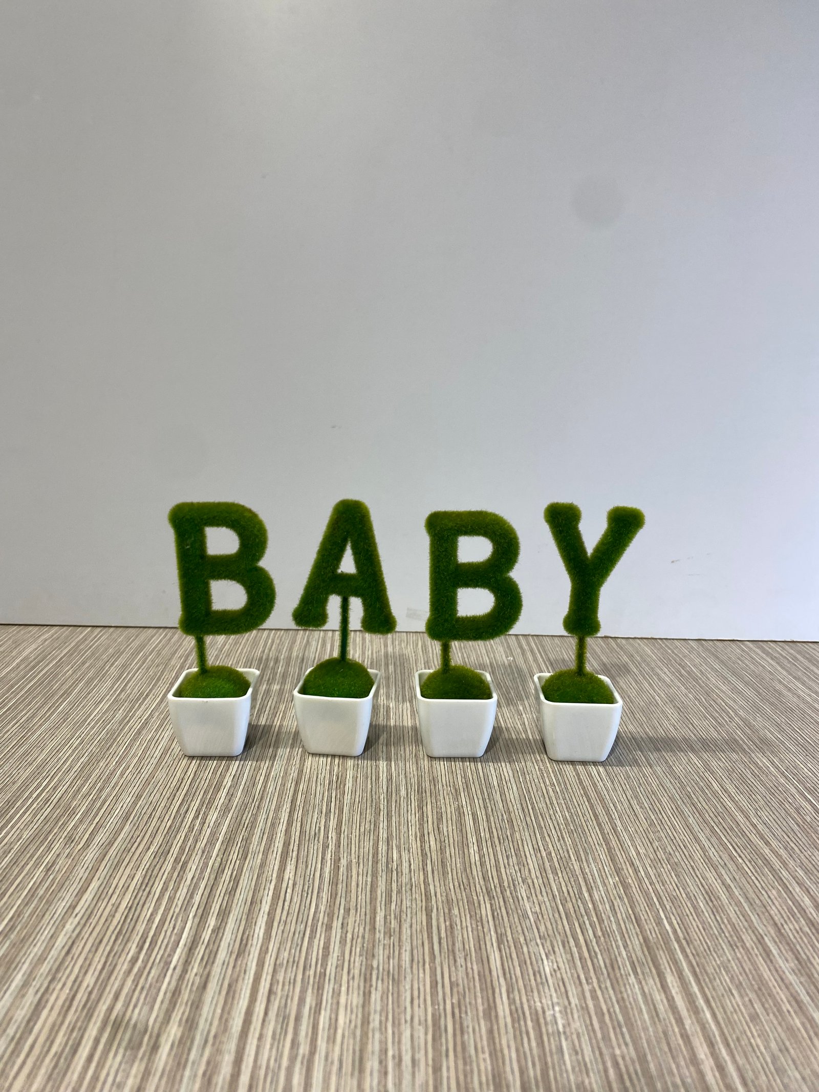 Baby En Manga Con Base Blanca