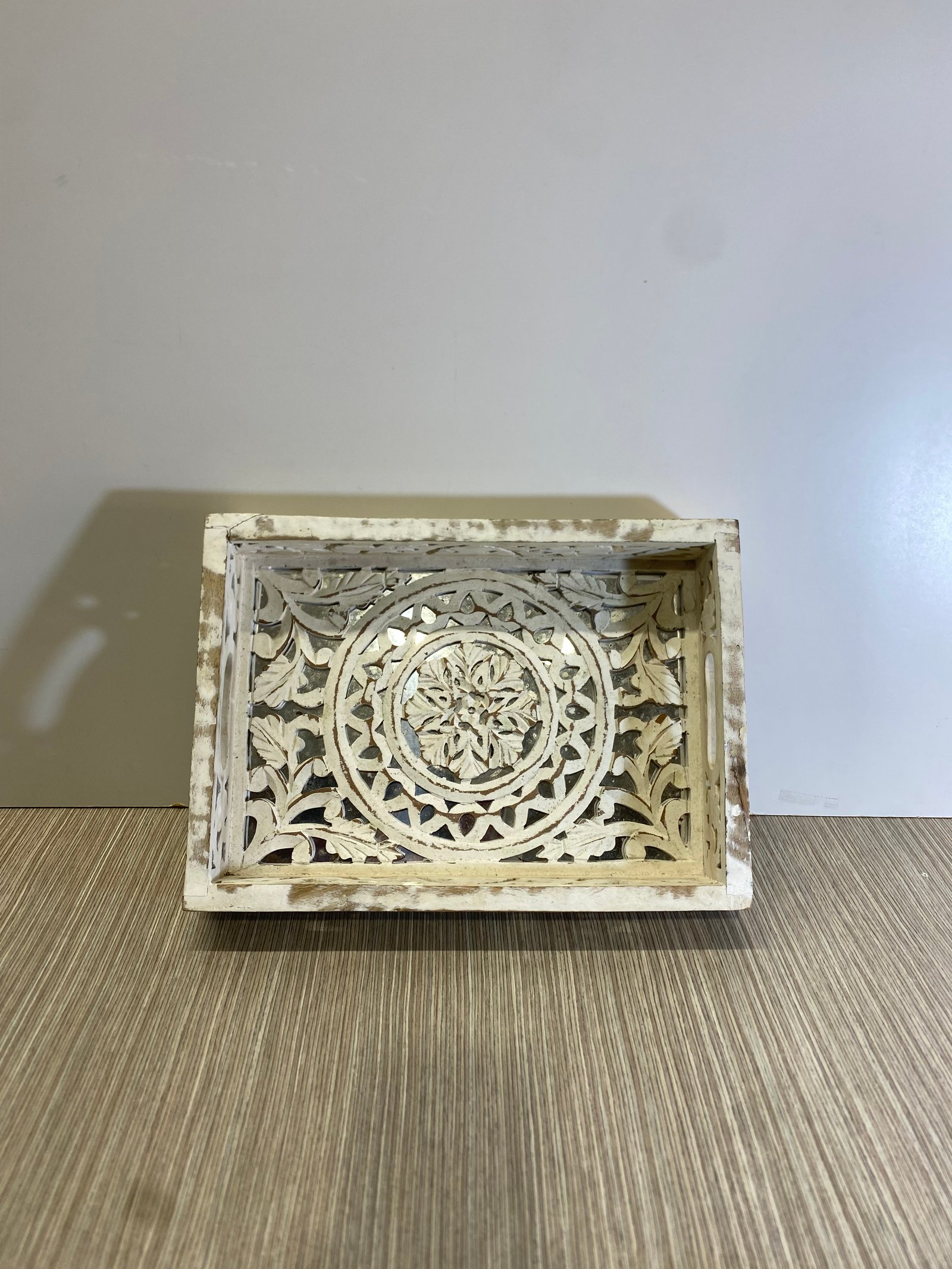 bandeja rectangular decorativa decape con vidrio arabescos mediana