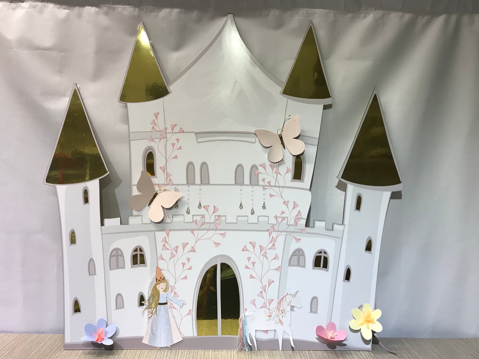 Castillo Princesas Para Fondo Cartón