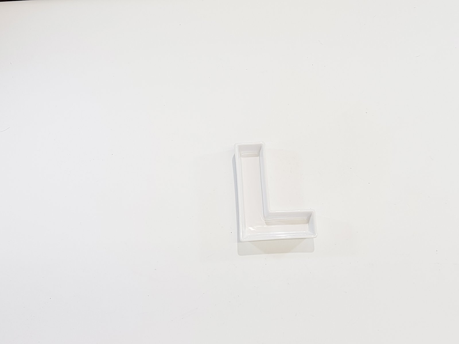 Letra Ceramica L