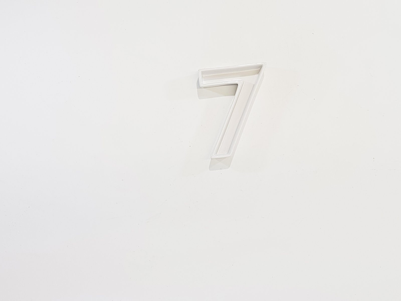 Numero Ceramica 7