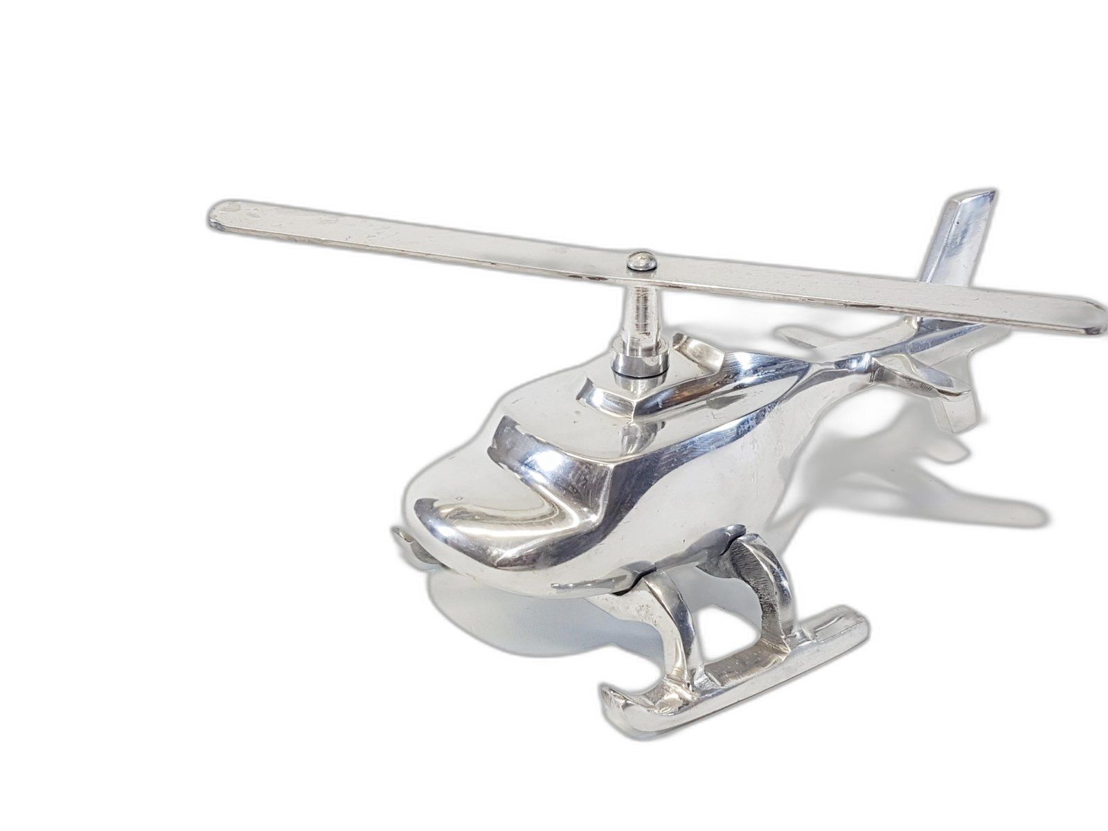 Helicoptero Plateado