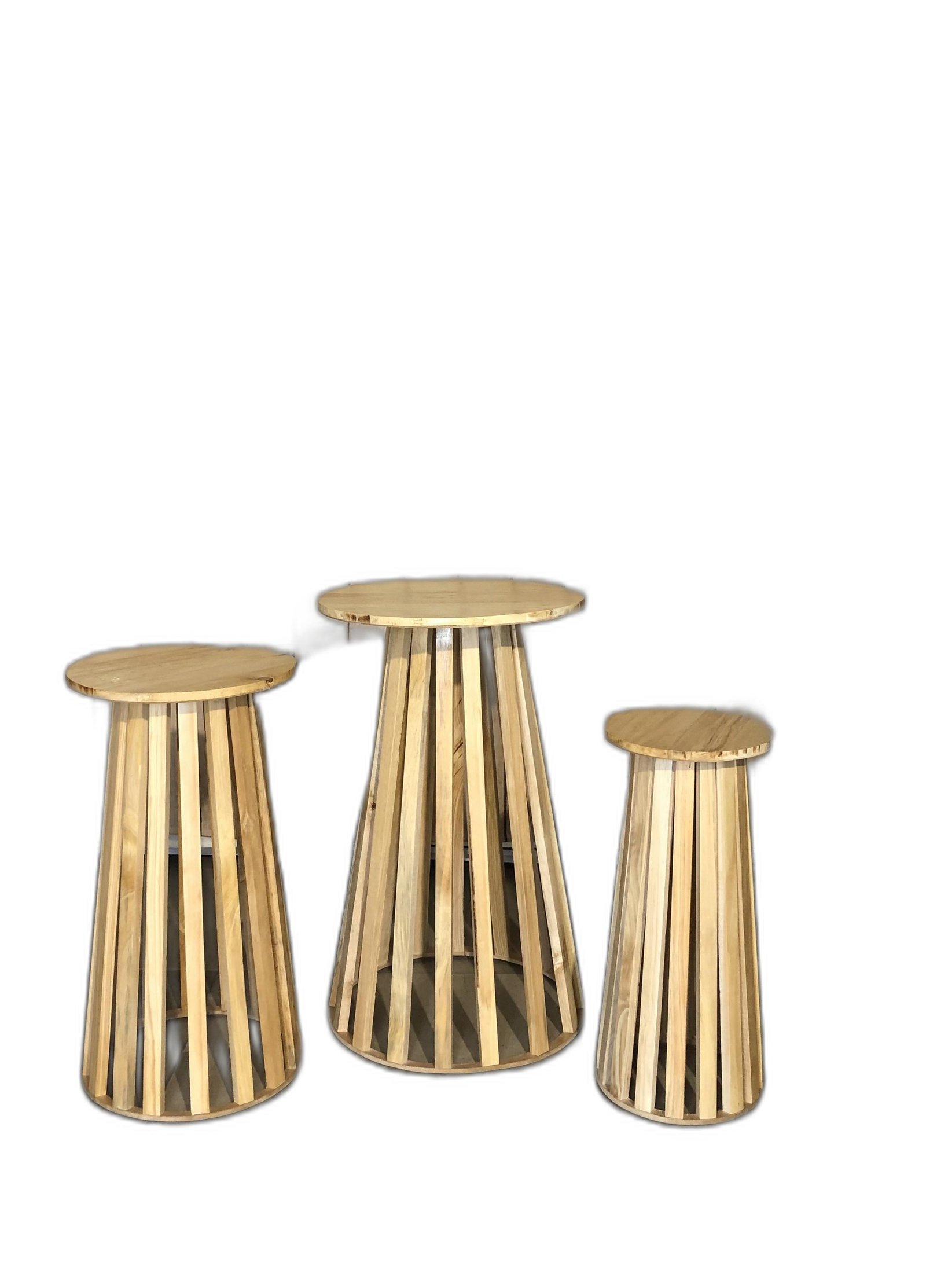 JUEGO X3 MESAS TIPO HONGO MADERA TAPA BLANCA O CAFE 