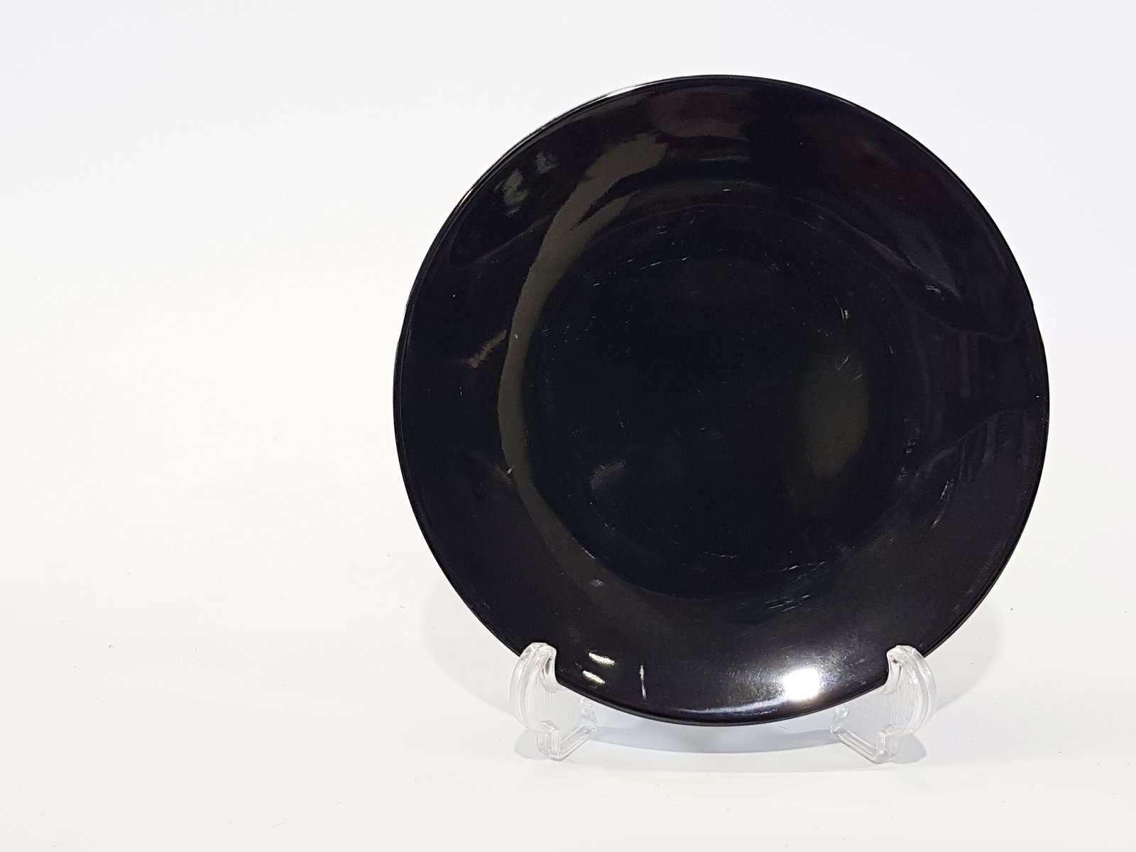 Plato Redondo Pequeño Pasta Negro