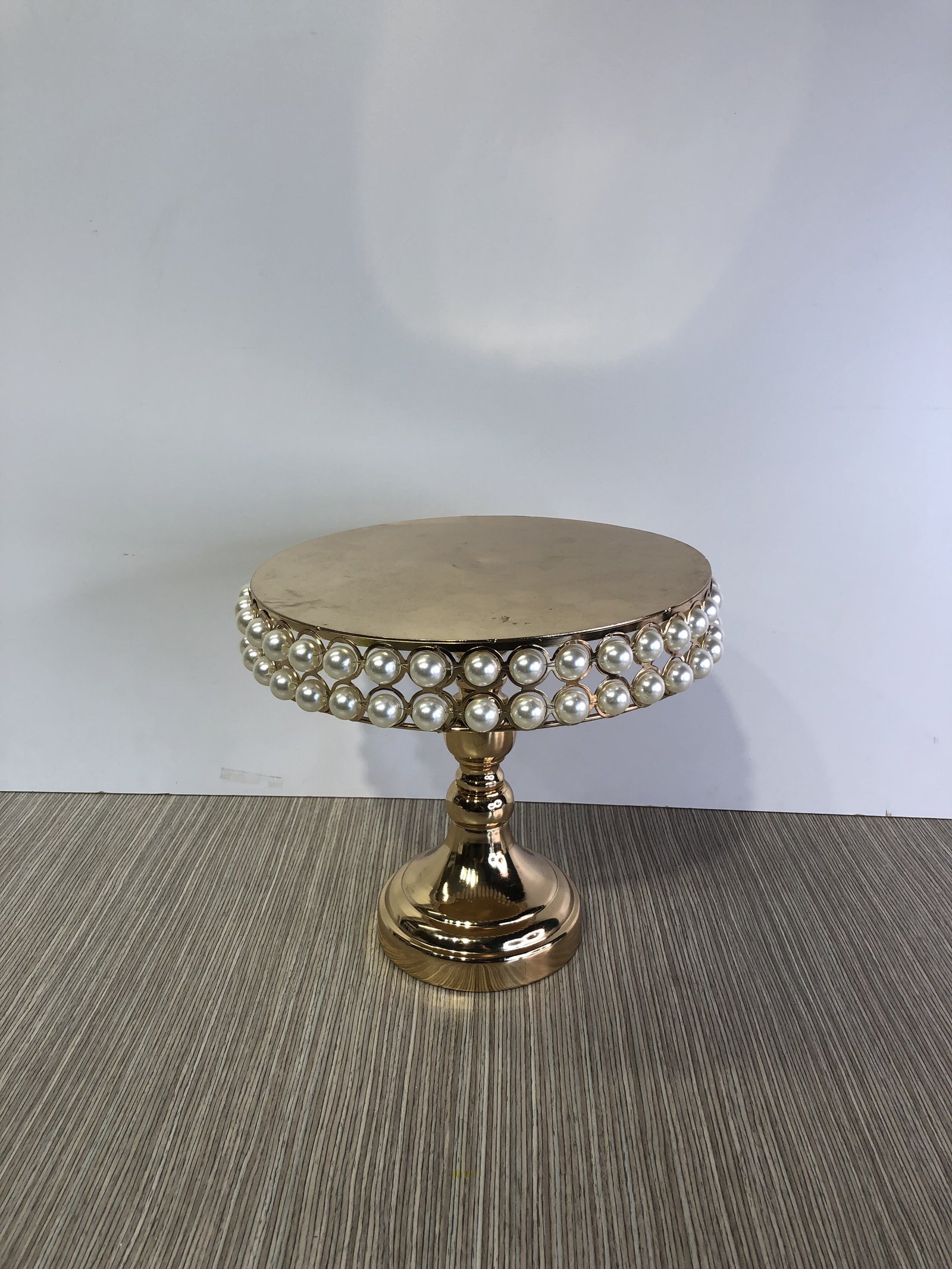 Tortera dorada borde perlas mediana