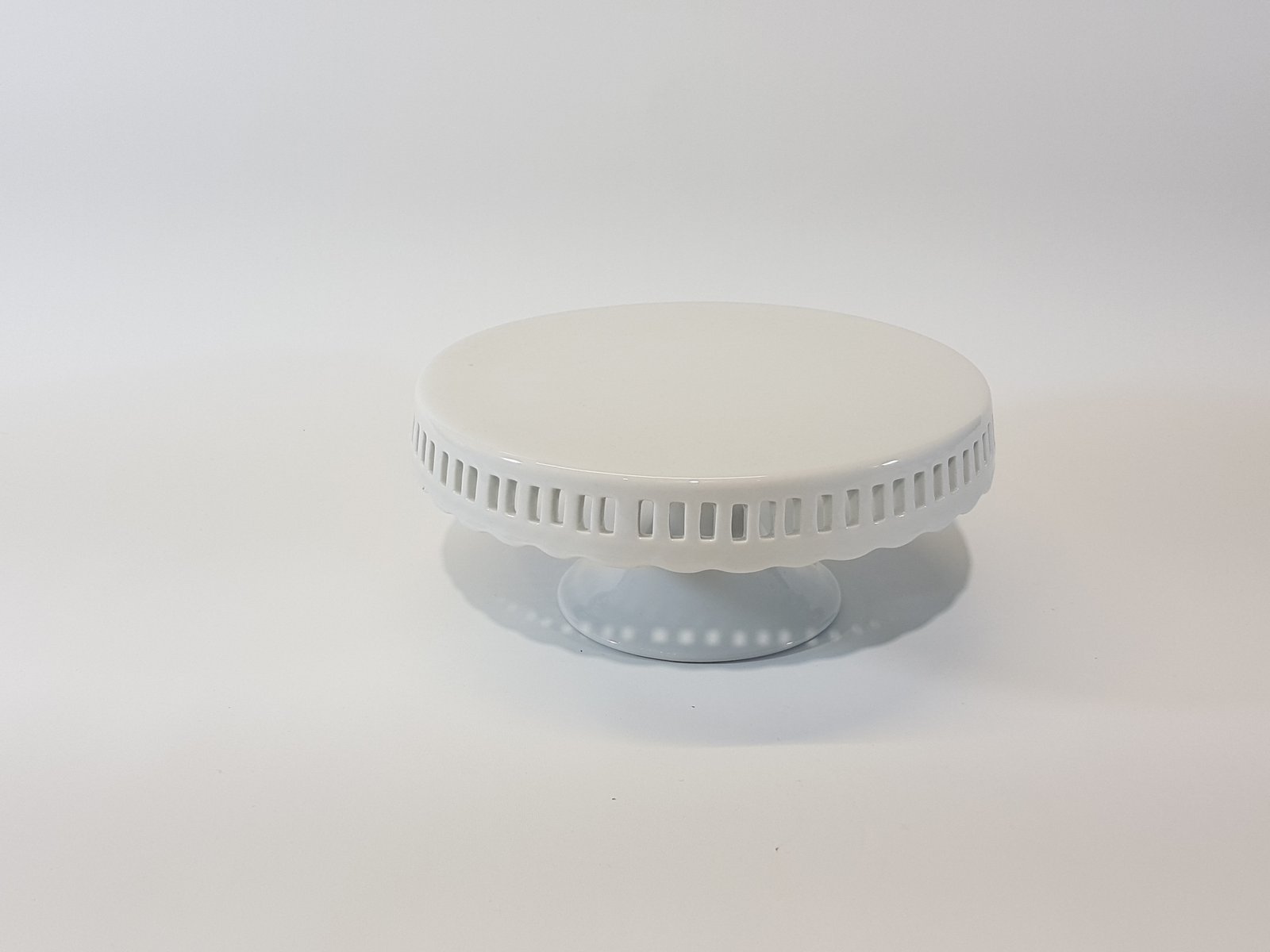 Tortera Redonda Borde Huecos Ceramica Blanca Mediana 25 cm