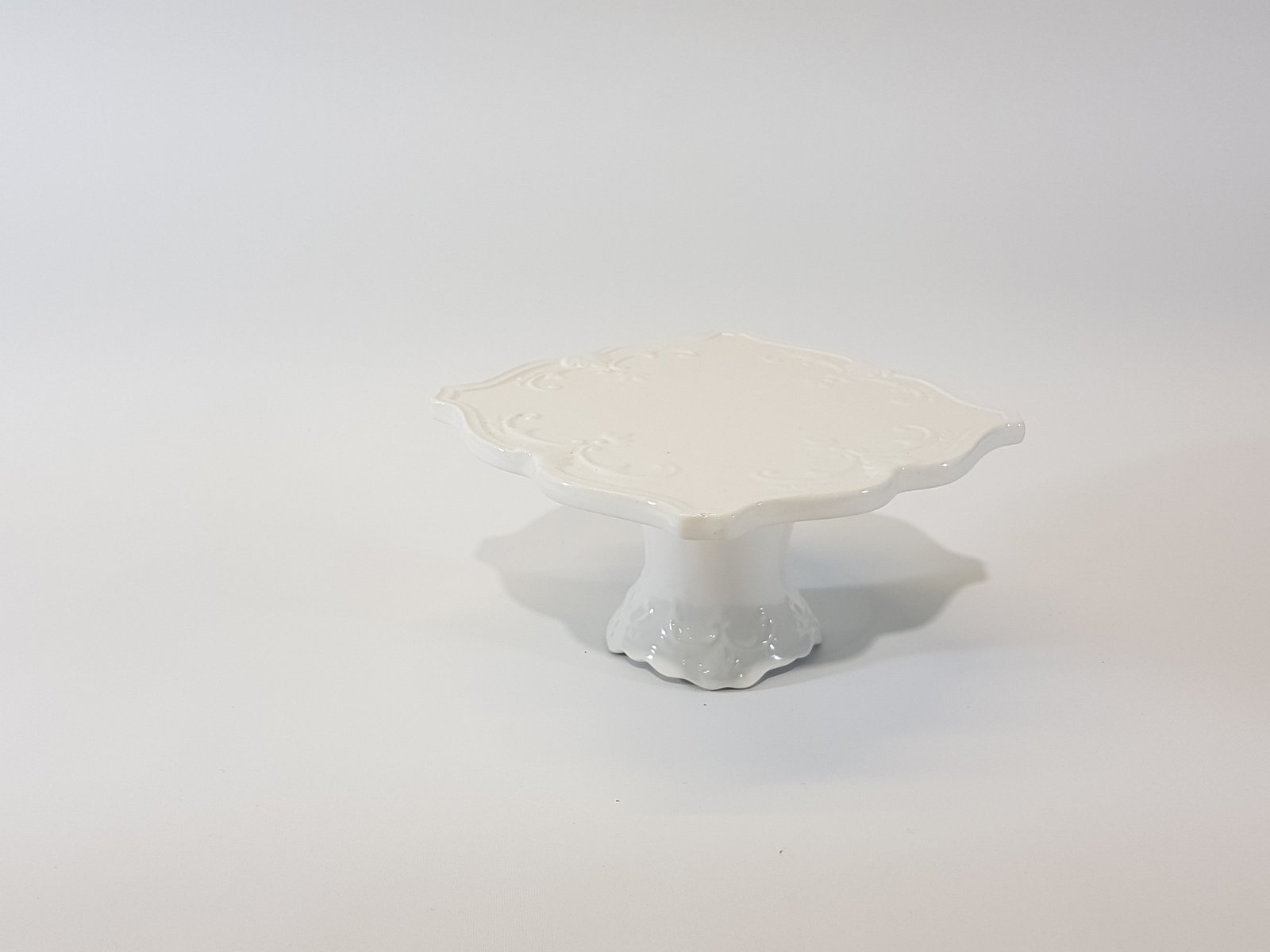 Tortera Cuadrada Ceramica Blanca Plana Borde Cordon Mediana 20 cm