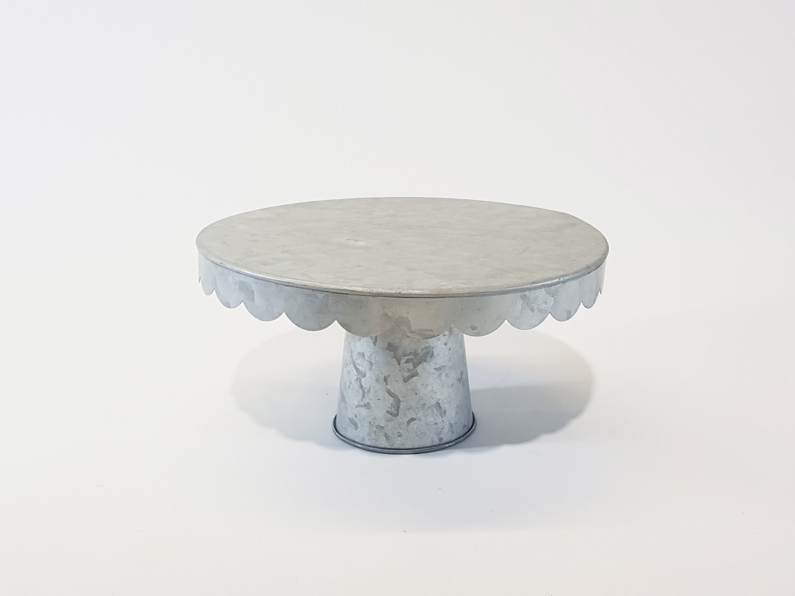 Tortera Redonda Laton Gris Borde Mora Mediana 25 cm