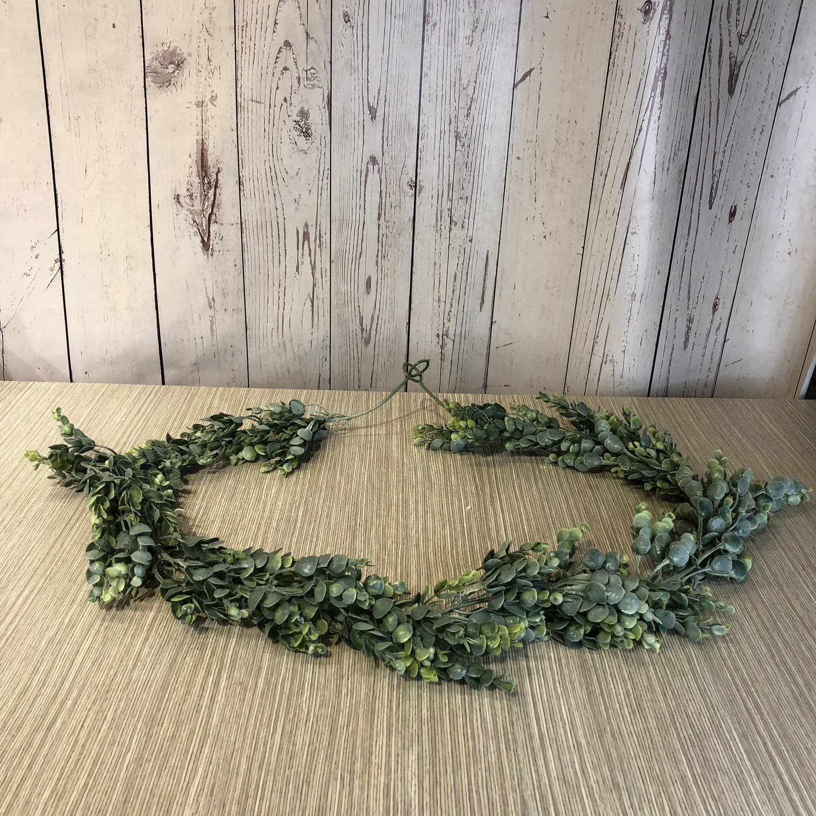 Rama alargada Maxi hojas verdes