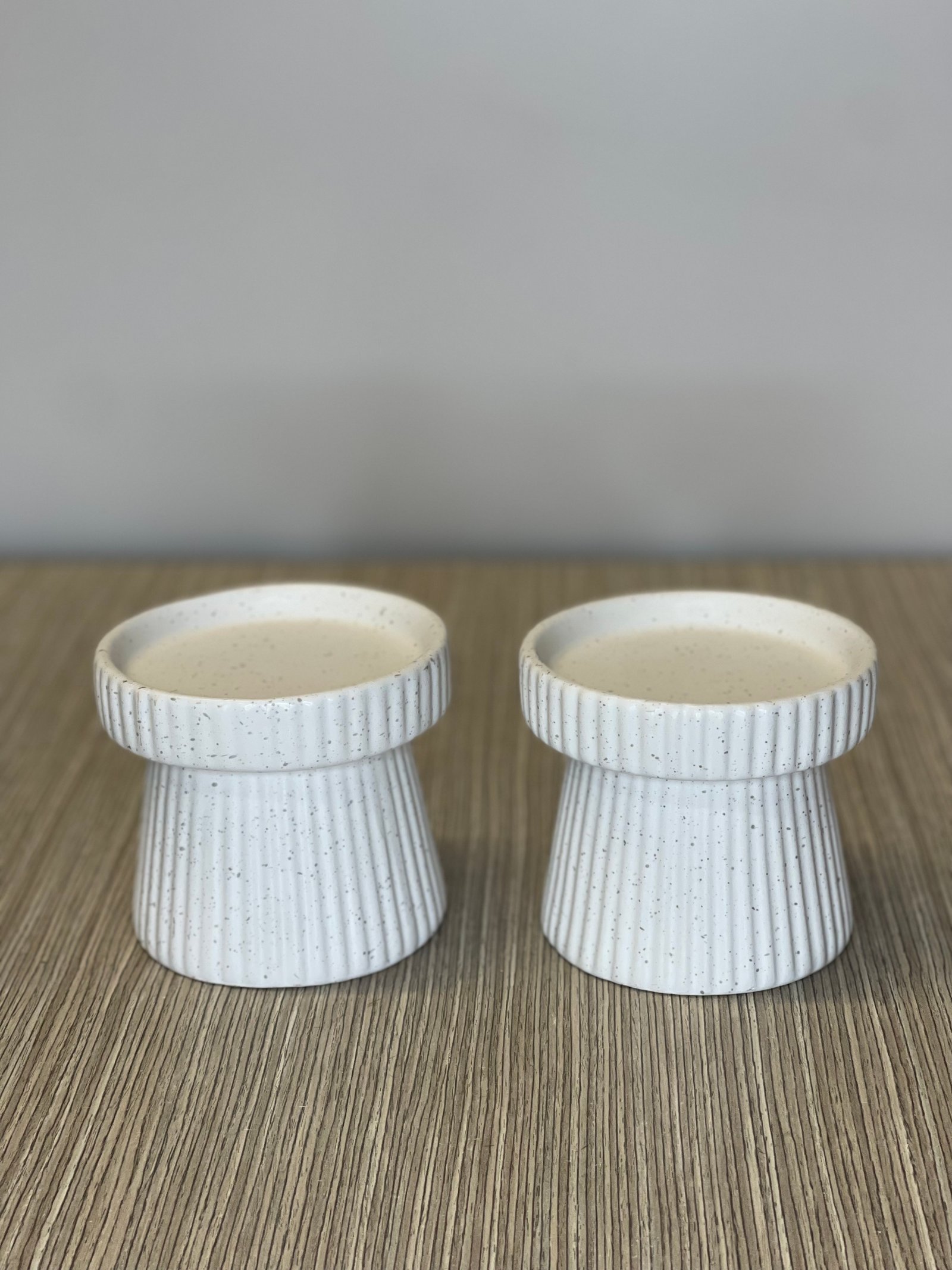 TORTERA MINI CERAMICA BLANCA ESTRIADA