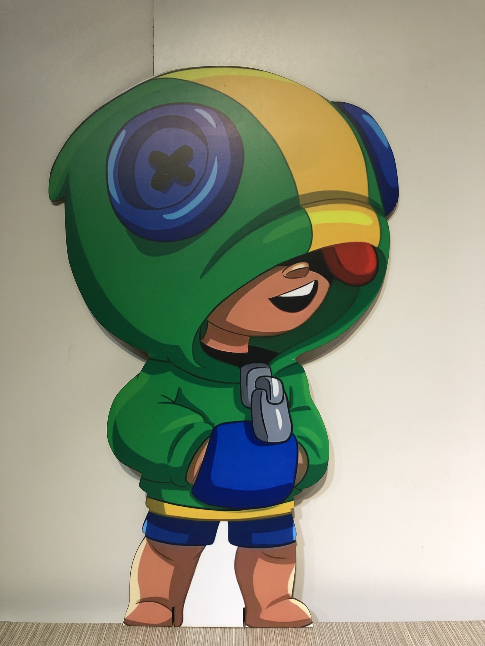 Muñeco Con Buso Brawl Stars Mdf 80Cm