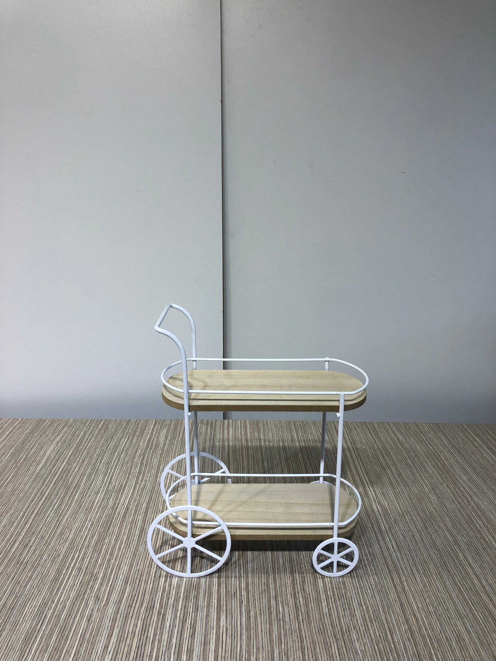 MINI COCHE BABY MADERA CON METAL BLANCO 
