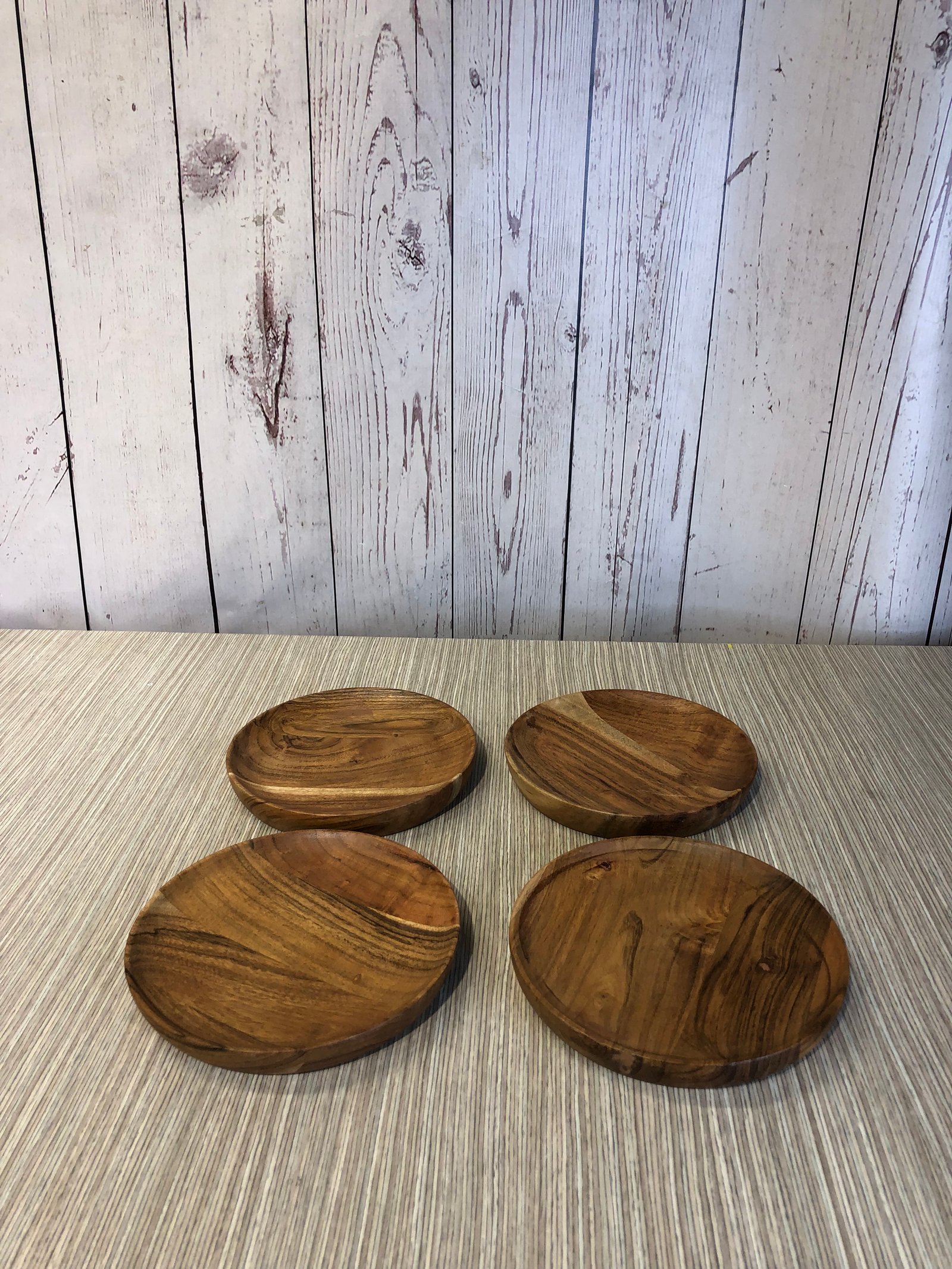 Platico madera gruesa redondo cafe veteado