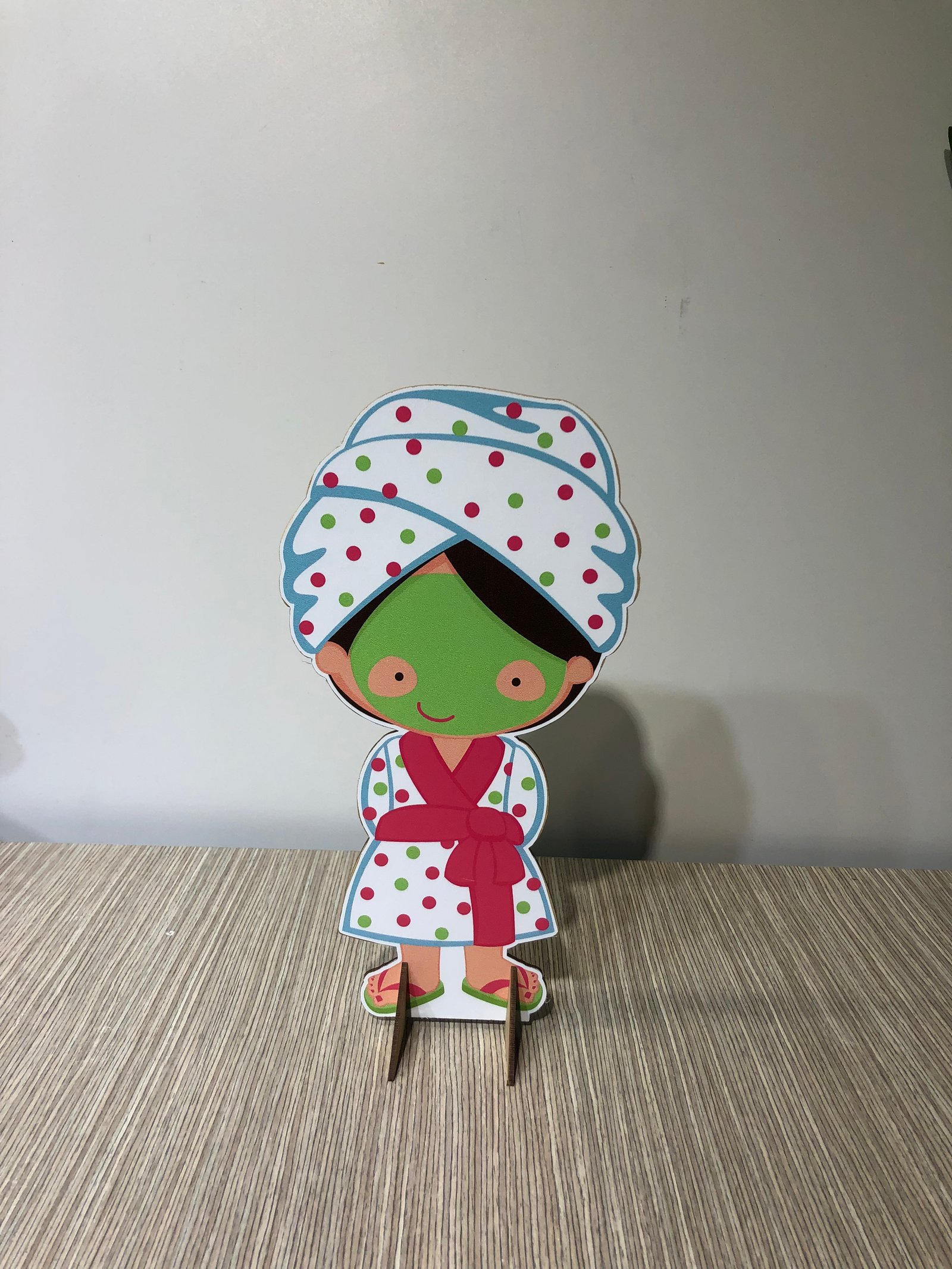 Muñeca Spa Toalla Puntos Colores Mdf