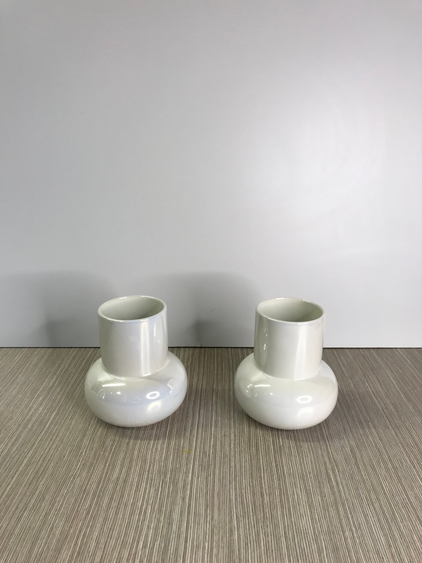 Jarron ceramica mediano blanco brillante