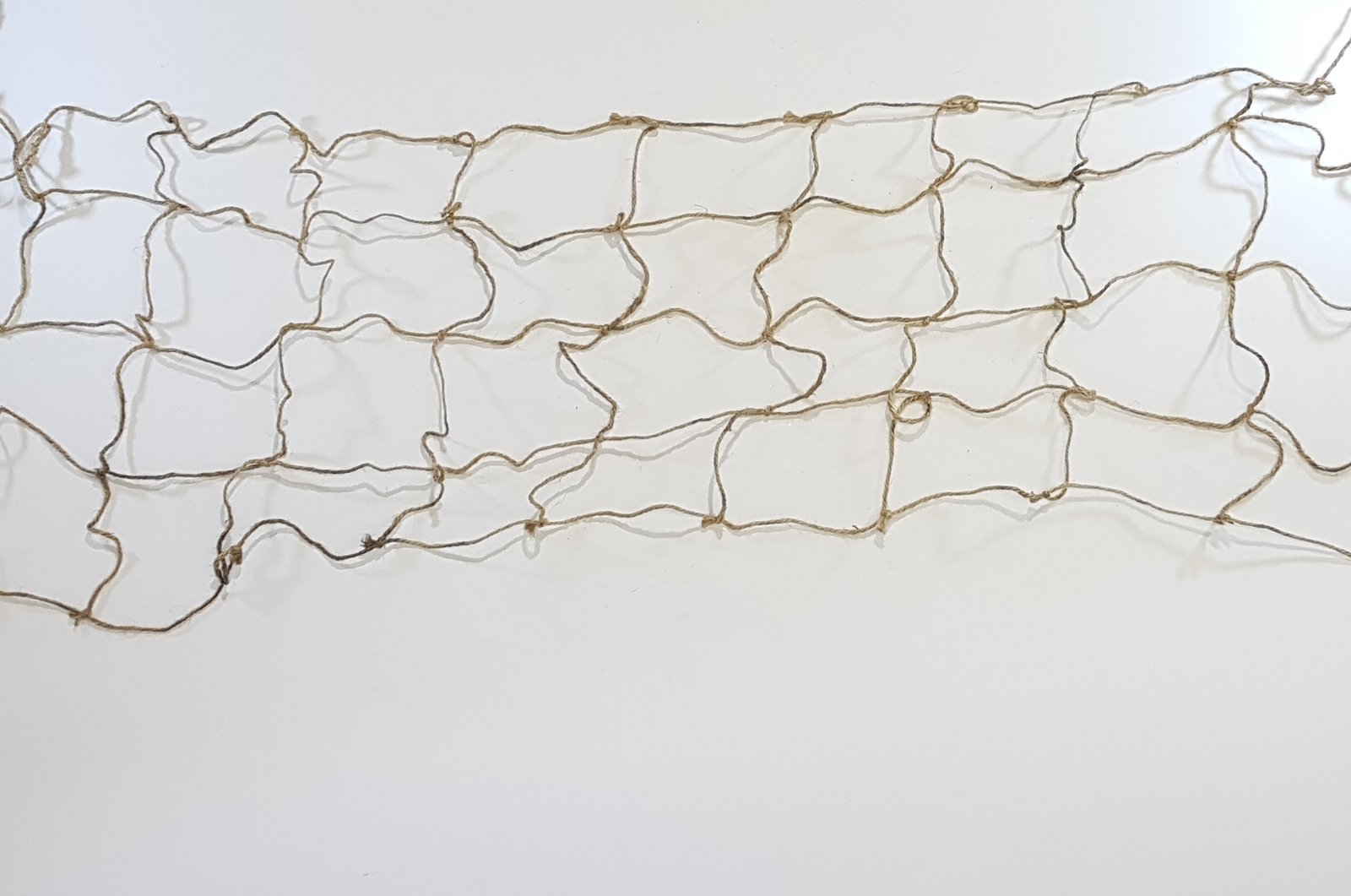 Malla Café Oscura Angosta